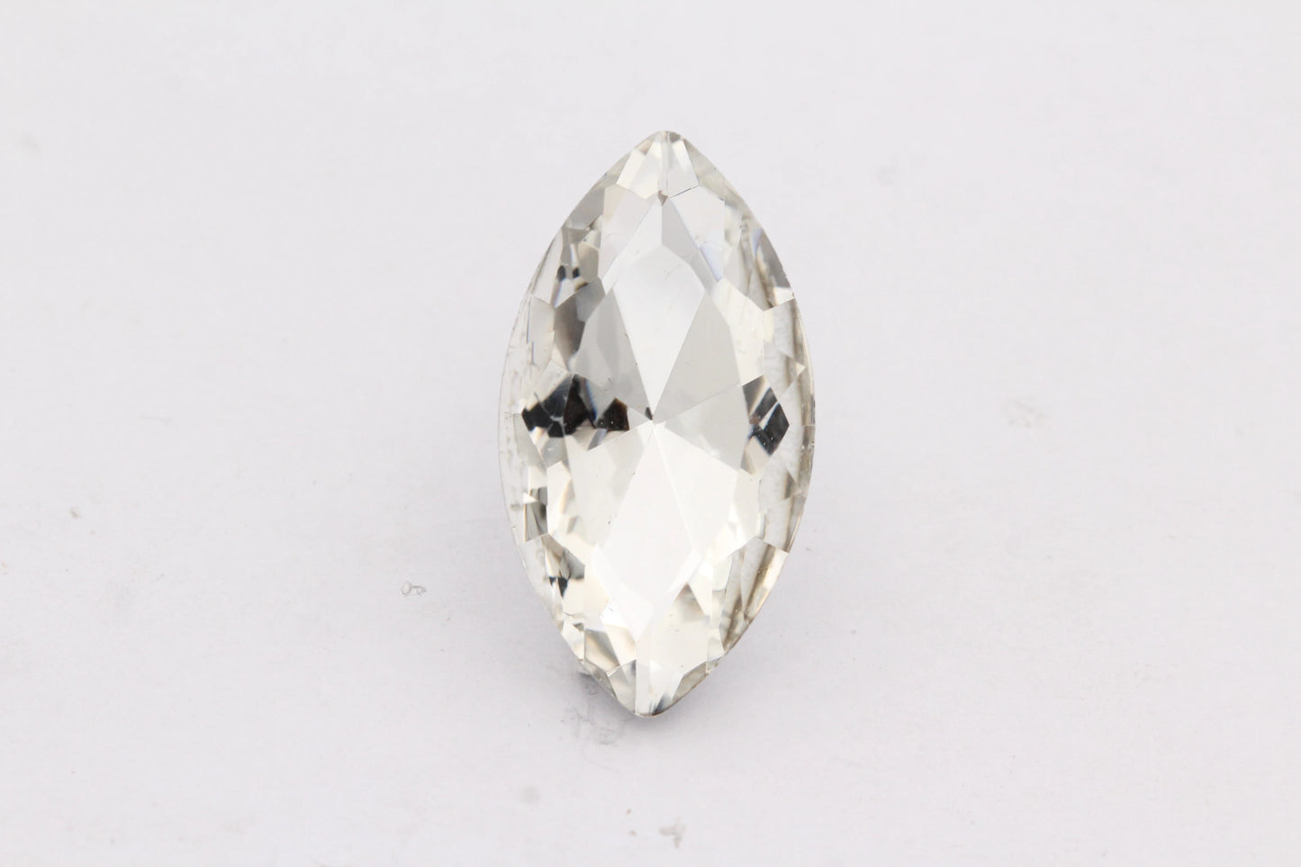 Wholesale Fashion Ab Crystal Glass Repair Rhinestone Crystal Ab Sewing Rhinestone Horse Eye Sewn on Gemstone