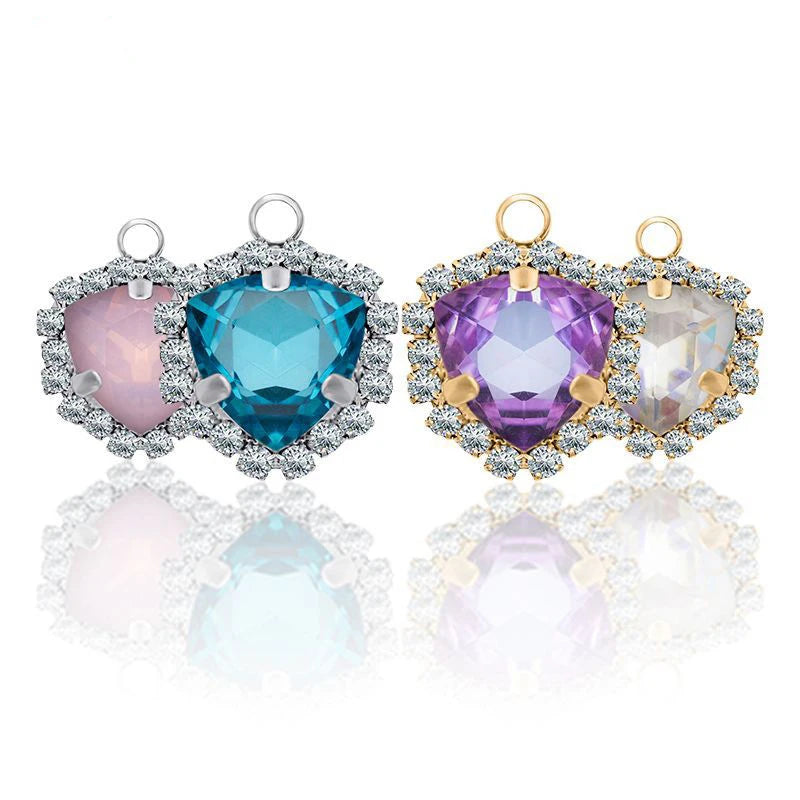 Xichuan Fat Triangle Shaped Crystal Stone K9 Glass Sew on Cup Chain Setting Shiny Colors Rhinestone Crafts Pendant Necklace