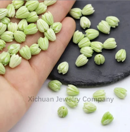 Acmore Crystal 9*6mm Hawaii Resin Jasmine Flower Beads for Jewelry Making Lavender Lilac Pikake Flower Acrylic Charms