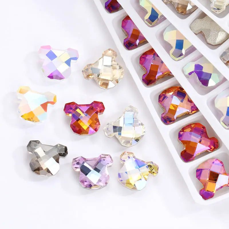Acmore Crystal New Design Bear Shape Glass Fancy Jewelry Rhinestones Stone Strass K9 3D Crystal Pointback Glue on Nail Art Clothing