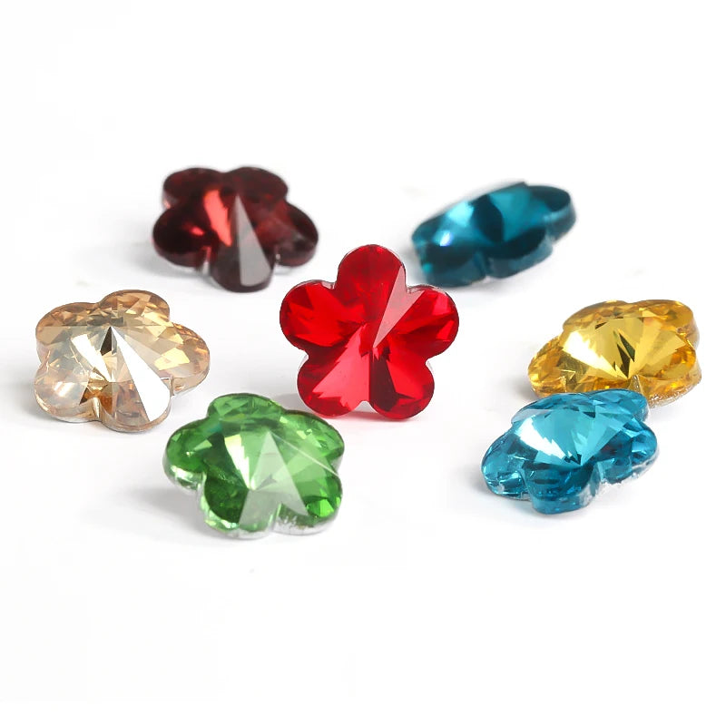 Wholesale High Quality Flower Shape Crystal Sew on Stones for Wedding Dress